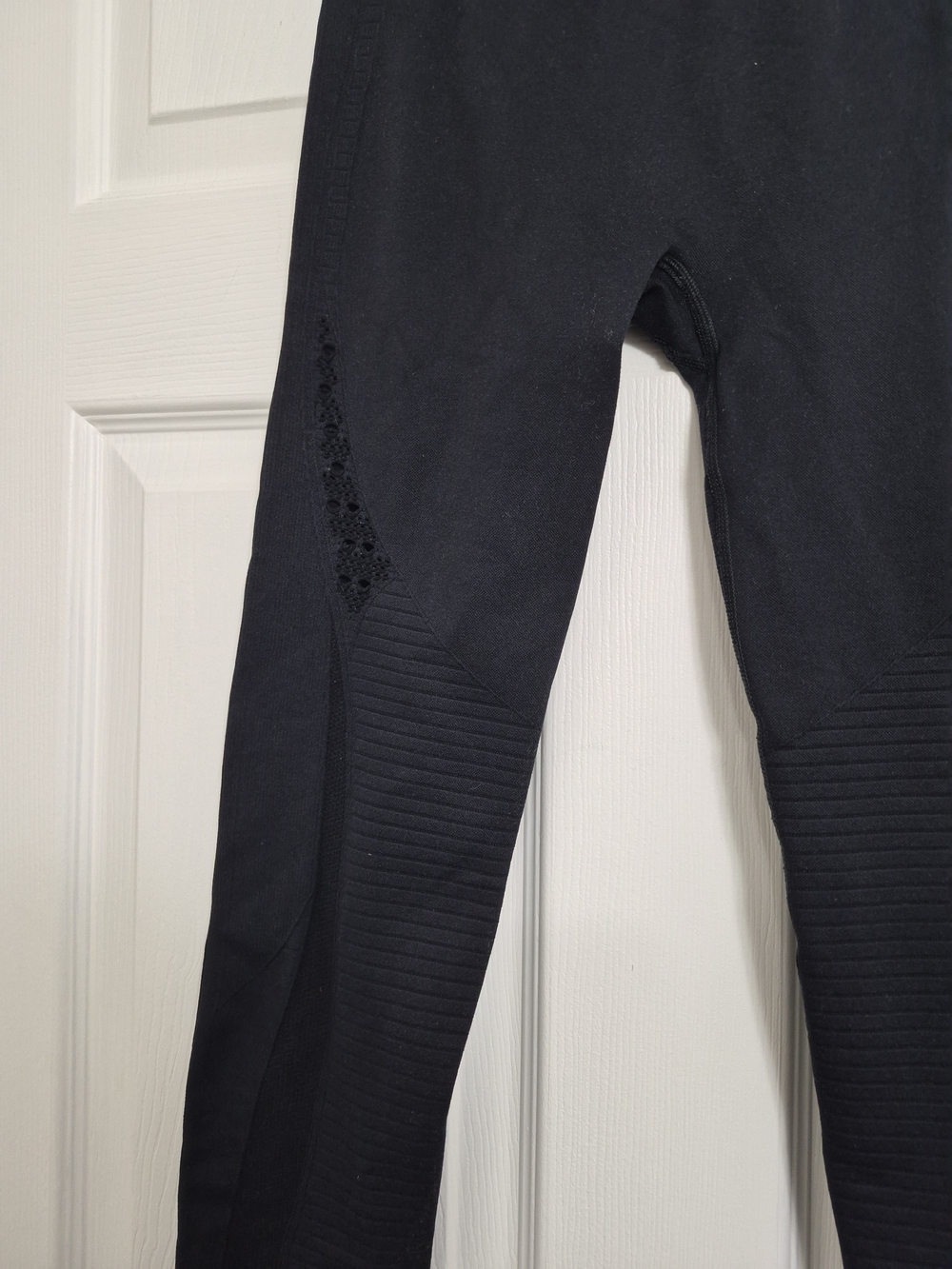 Gymshark Kids Black High-Waist Leggings - Picture 4 of 7